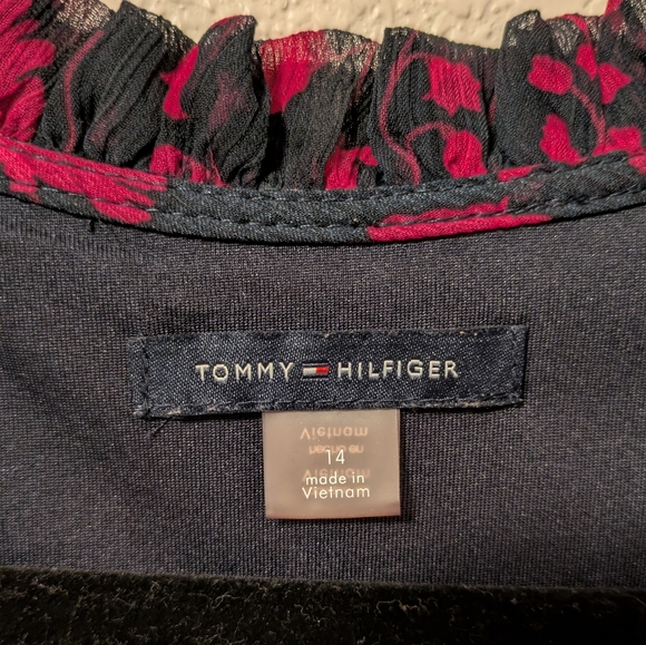 Tommy Hilfiger Black and Red Long Sleeve Dress - Picture 3 of 7